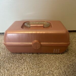 Caboodles pretty in petite makeup case